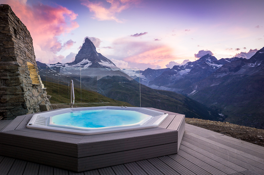 At the Riffelhaus 1853 in Zermatt, guests experience the Valais mountains up close.